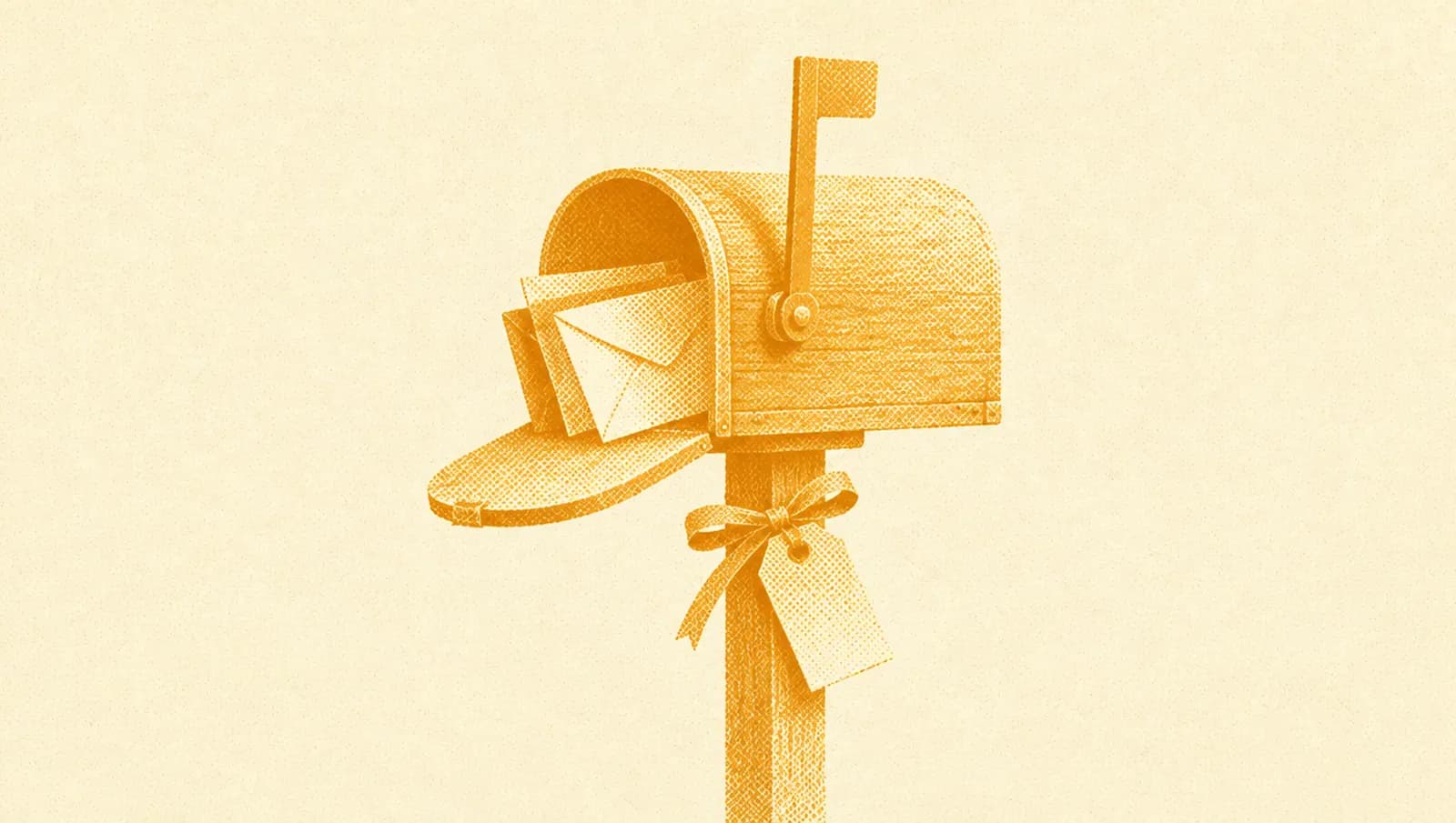 Illustrazione in toni ocra: una piccola cassetta delle lettere in legno con la bandierina alzata, lettere che spuntano e un cartellino regalo legato al palo con un nastro.